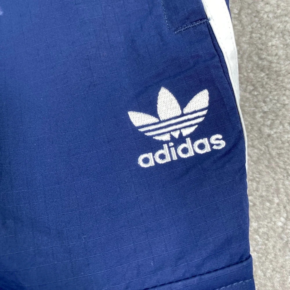 Adidas Originals 3S Cargo Pants Mens Medium Night Indigo Blue Ripstop HR3362 NWT